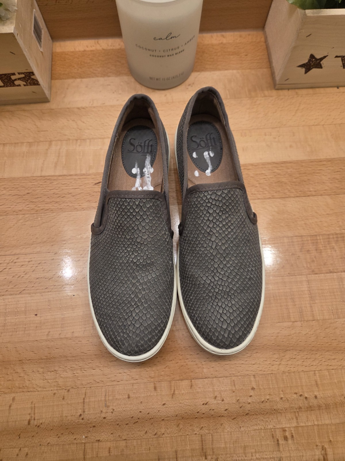 Sofft Somers Slip On Leather Sneaker Snake Print Snare Grey Nubuck Womens 8