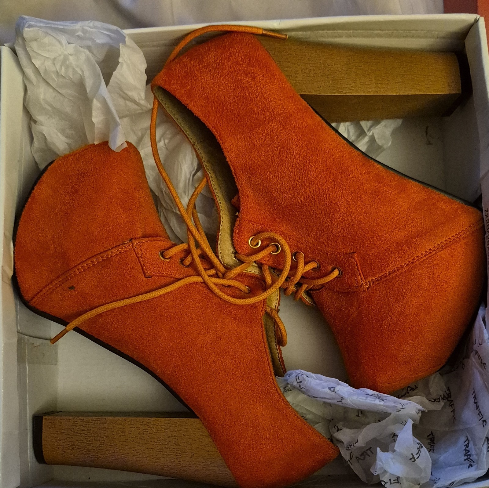 Traffic Orange Suede Platform Lace-Up Ankle Bootie Round Toe 6
