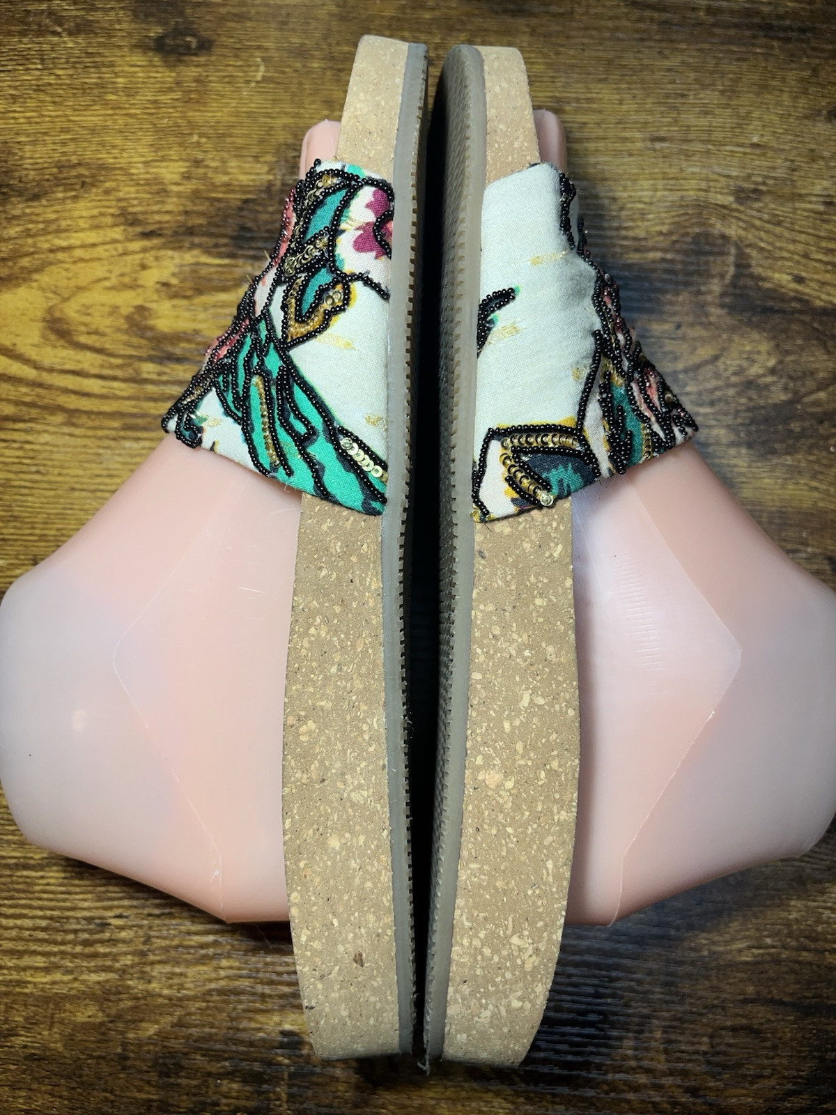 Figue Designer Sandals 8.5-9 Slides Beaded Sequined Rose Pattern Neiman Barneys