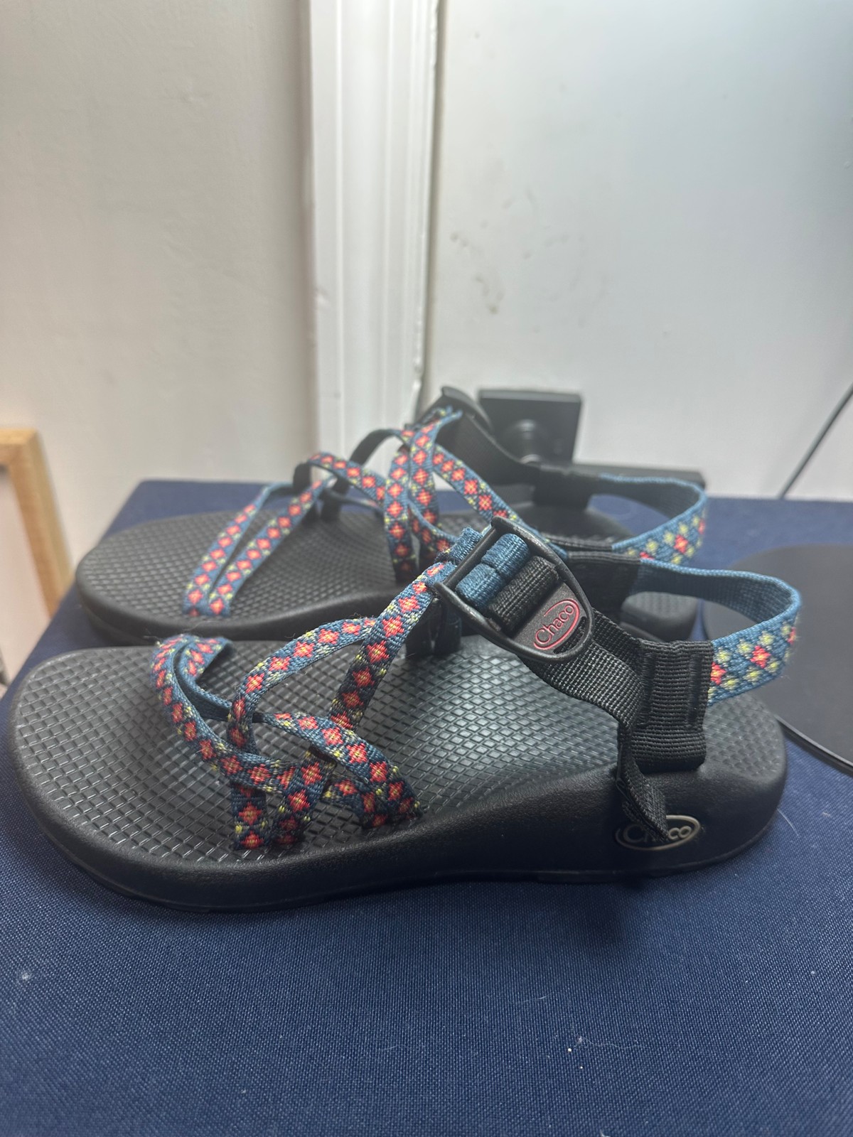 Chaco | Z Cloud X2 Sandals Black Blue Red | Size 7