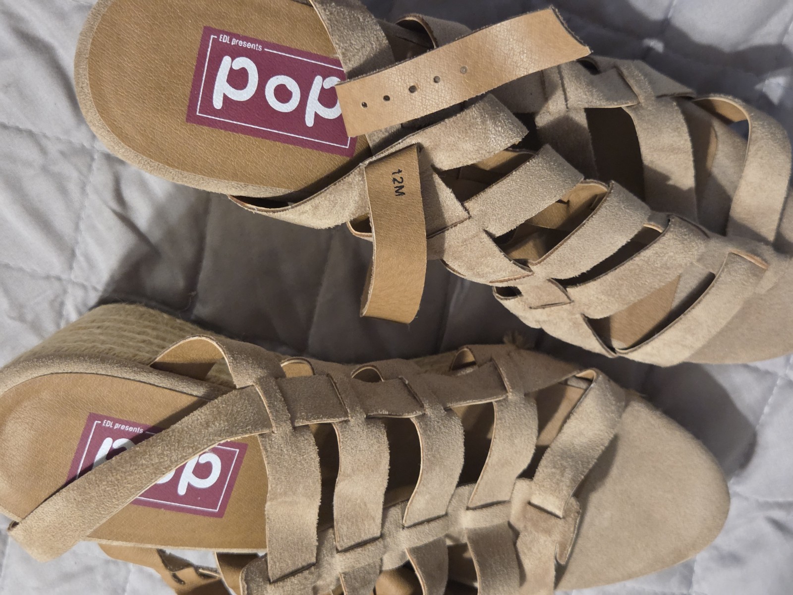POP size 11 women’s wedge sandals brown – Great condition