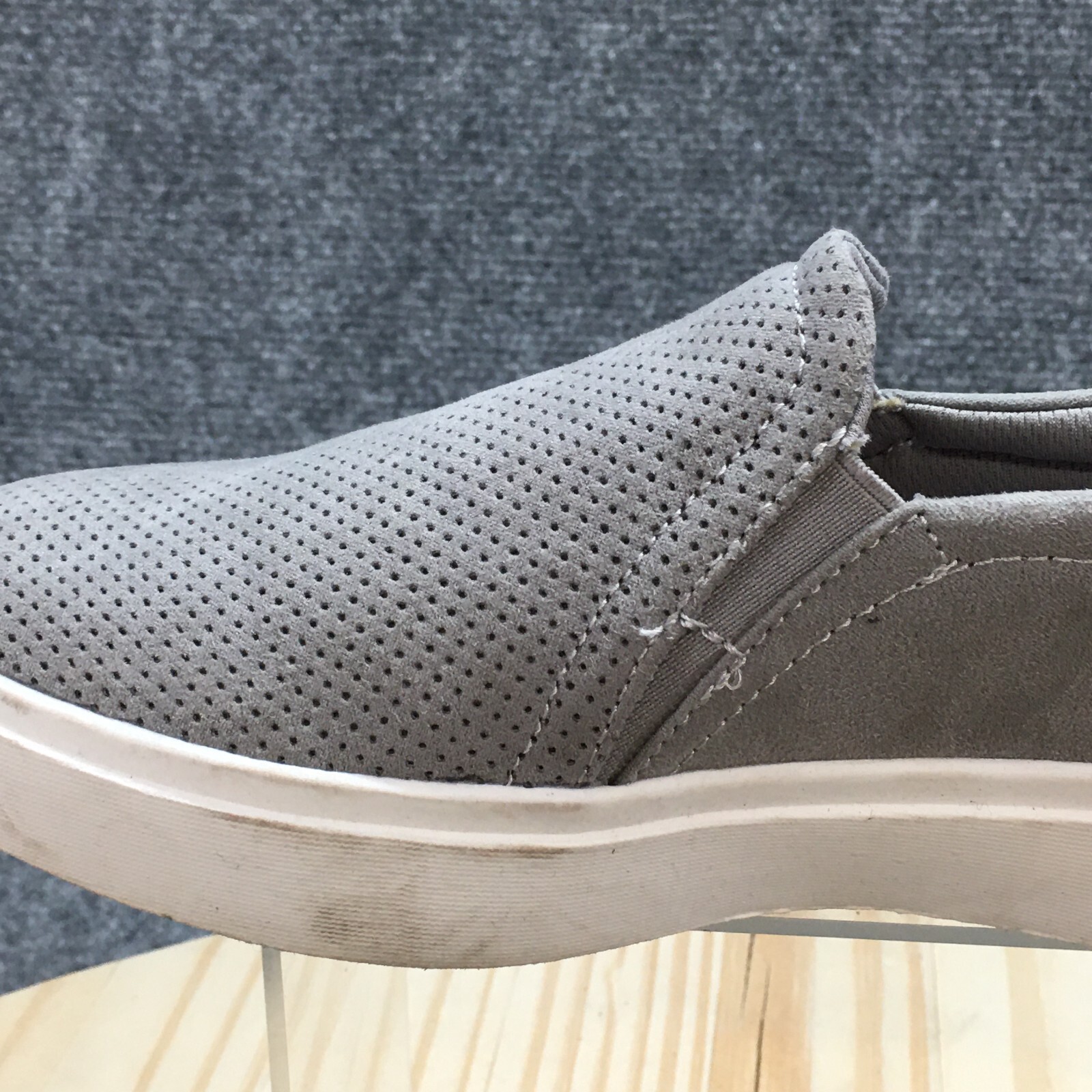 Dr. Scholls Shoes Womens 6M Wink Slip On Sneakers Gray Fabric Casual Comfort Low