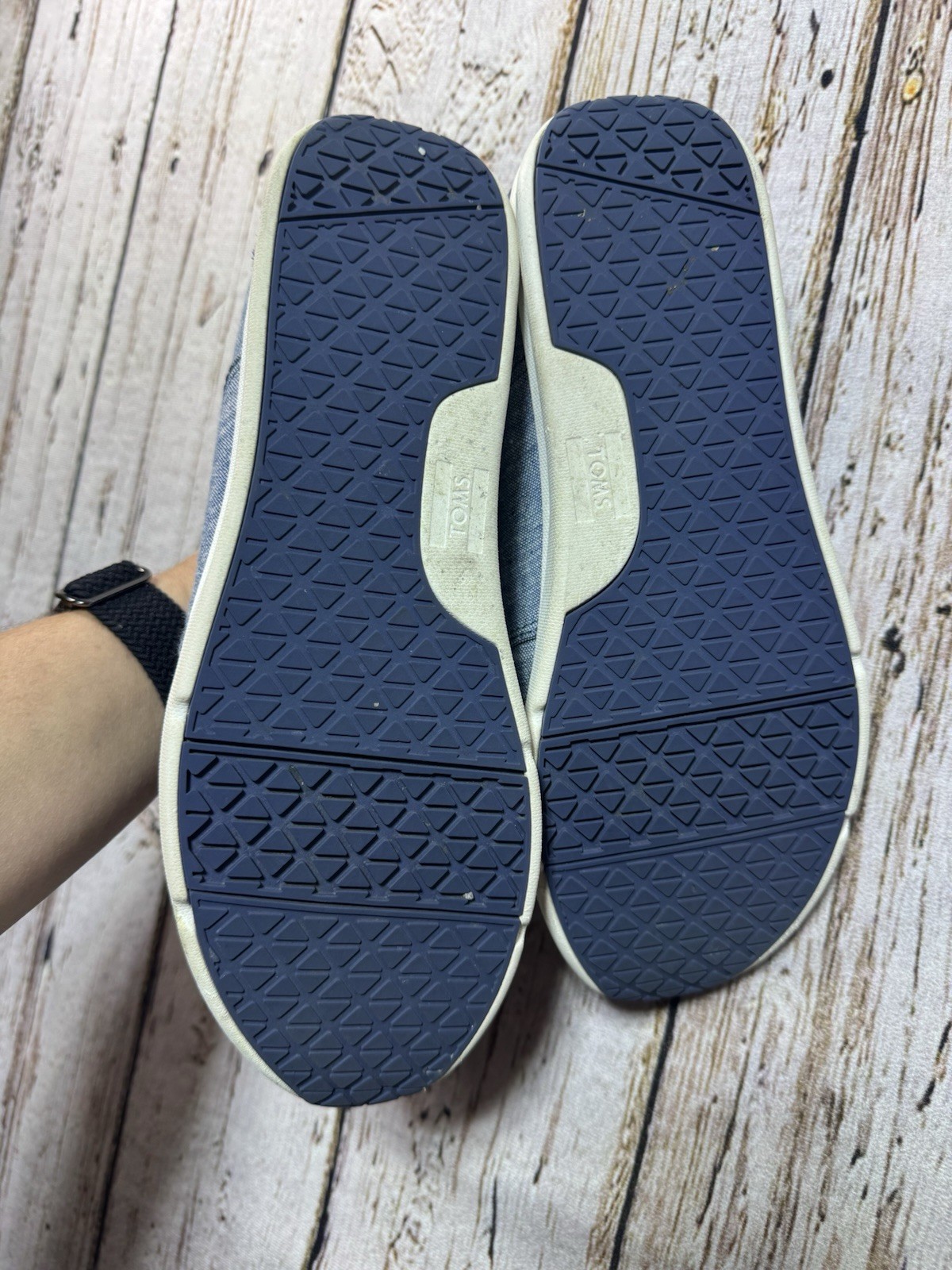 Toms Shoes Women’s Size 9 Del Rey Lace Up Flat Walking Sneakers Blue Denim