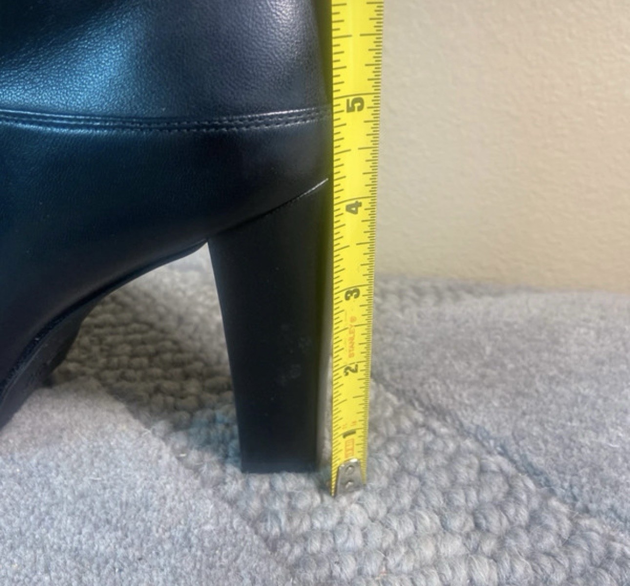 Stuart Weitzman Crushable Black Leather Knee High Pull-On Stretch Boots 8M