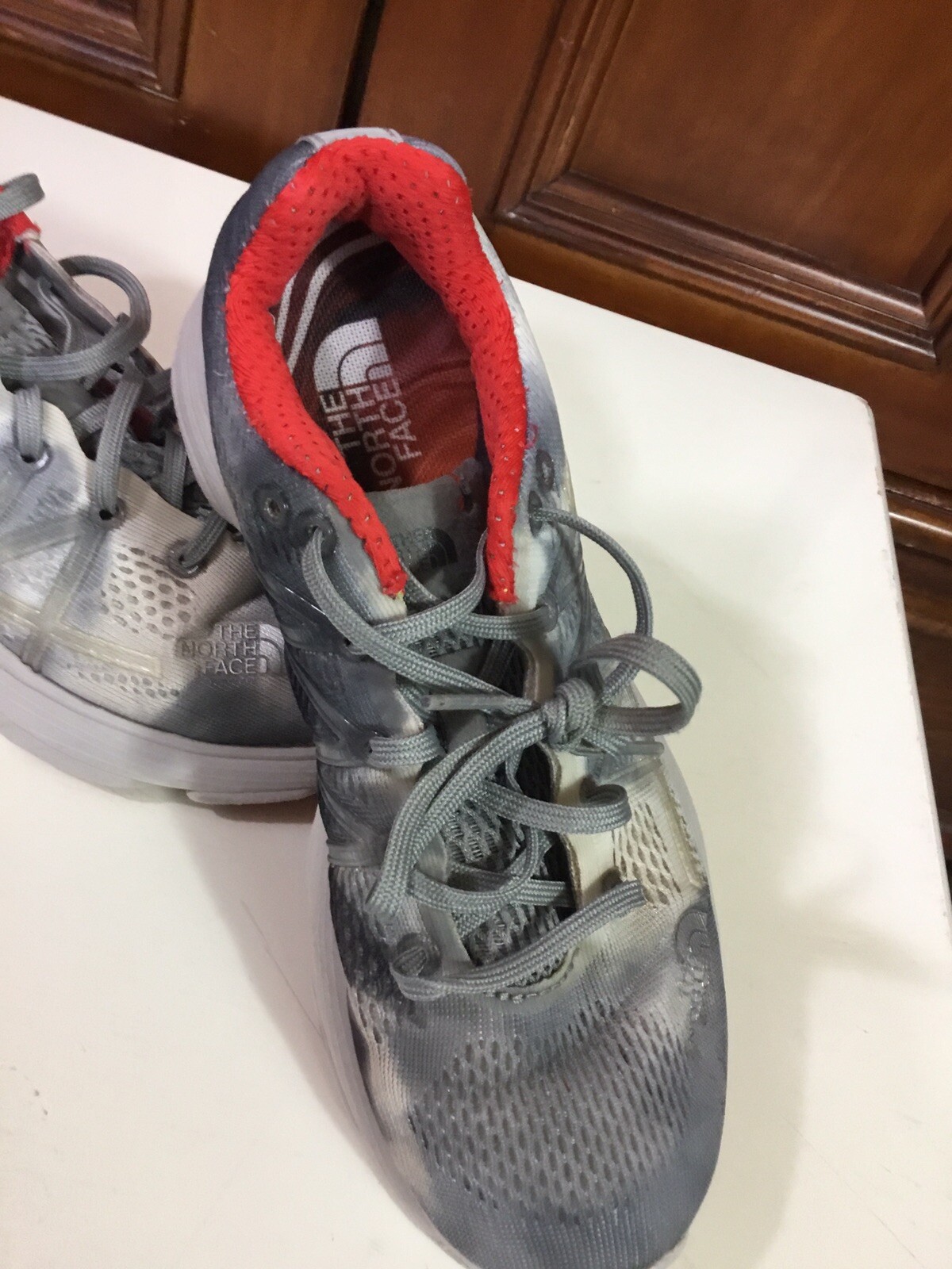 womens the north face sneakers size 5 flight rkt gray, white, red euc as picture
