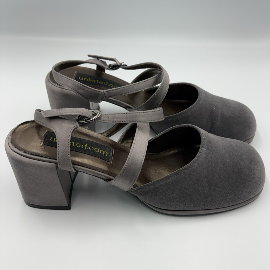 Unlisted Women’s Gray Fabric Strappy Ankle Strap Block Heel US 8.5