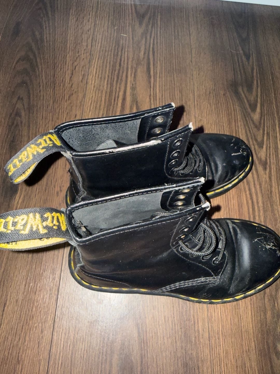 Dr. Martens 1460 Smooth Leather Combat Boots Size 7.5