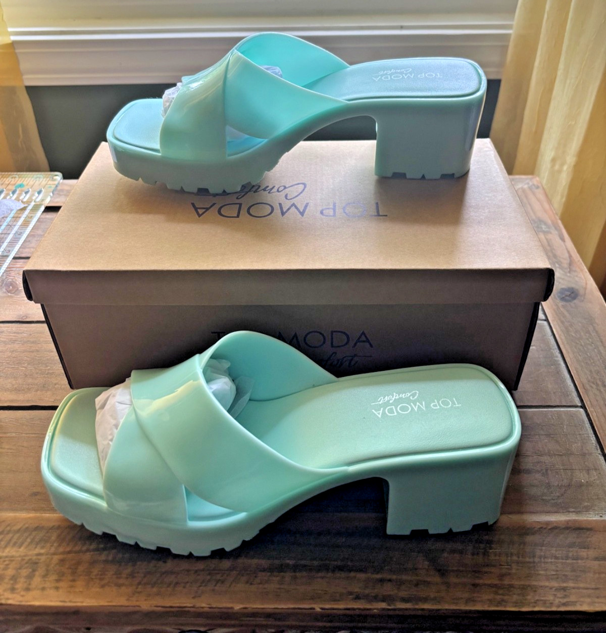 Top Moda Comfort Mint Color Tiana Chunky Heel Sandals Slides Women’s Size 9 NEW