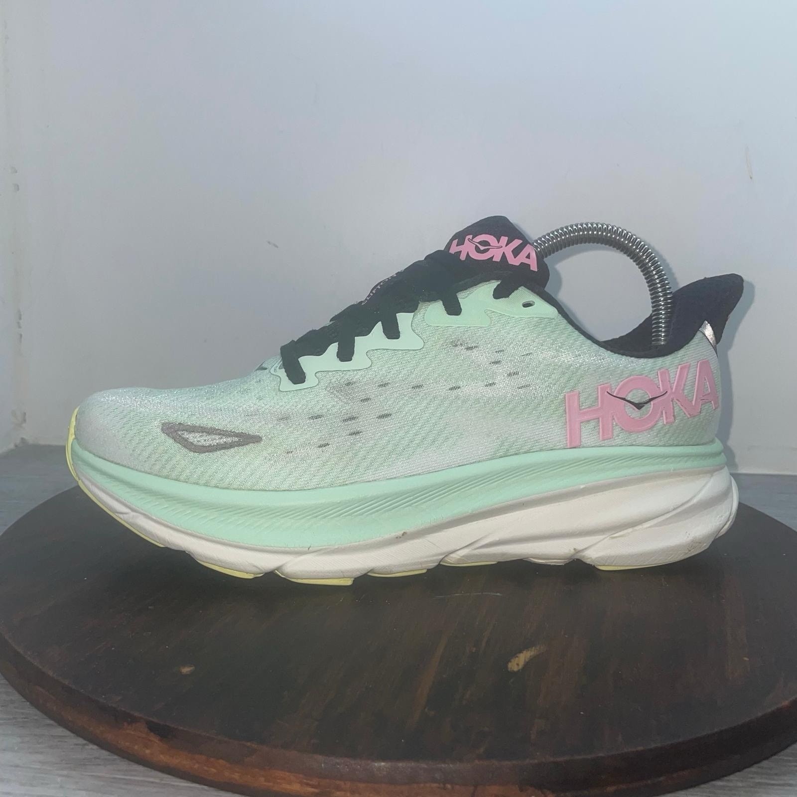 Hoka Clifton 9 Shoes Womens 8 Medium B Mint Fluorite Snow Melt 1127896 MNW