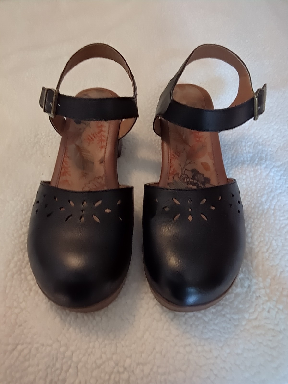 Boc Jasmine Mary Jane Sandals – Black – Closed Round Toe – Women’s Size 10