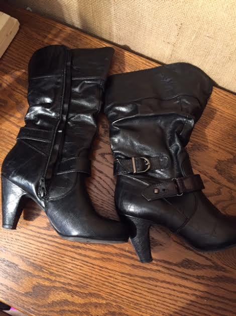 Rialto half calf black women’s zip boots size 6M heels 3.5 in. top to bottom 13