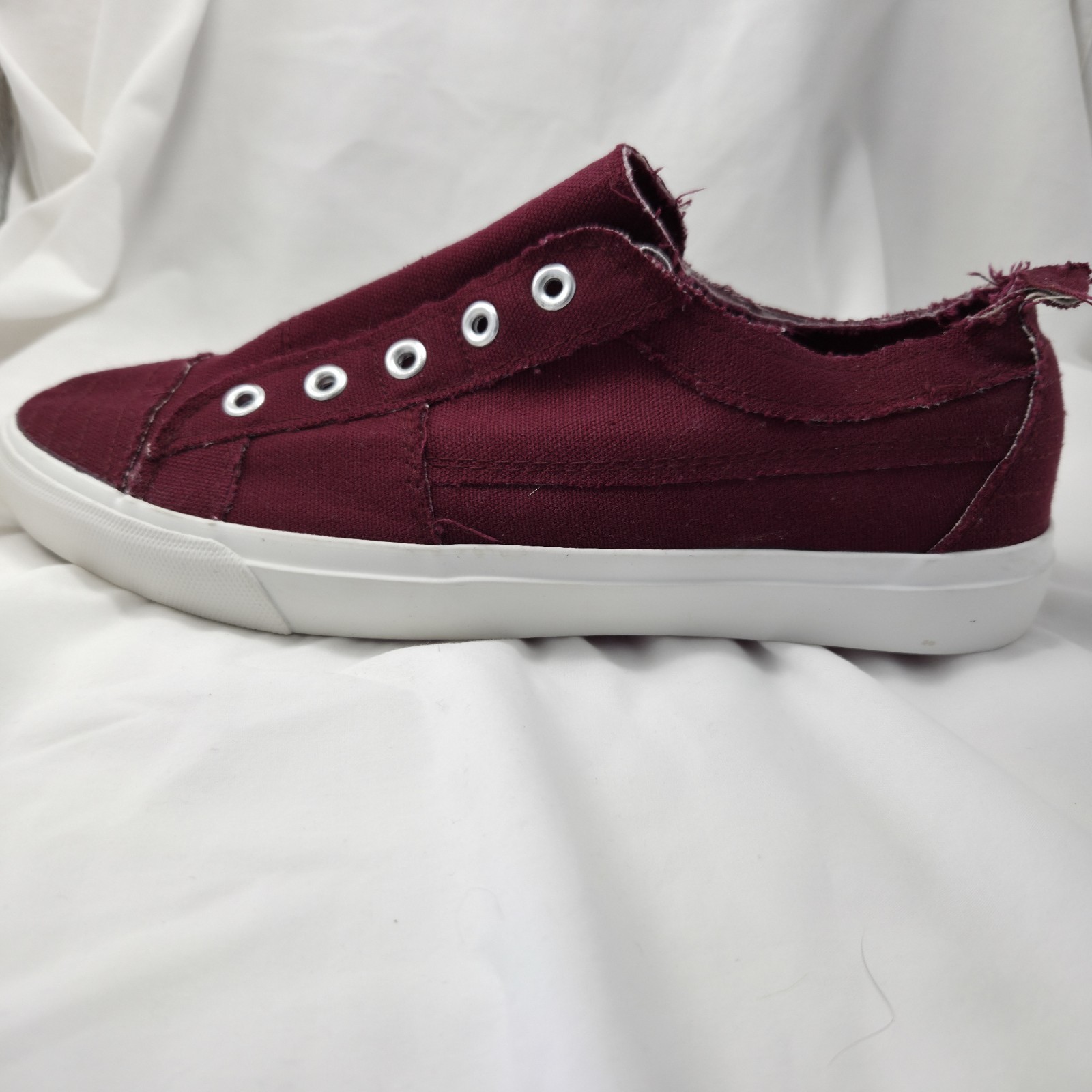 Corkys Babalu Womens Size 8 Burgundy Distressed Laceless Canvas Slip On Loafers