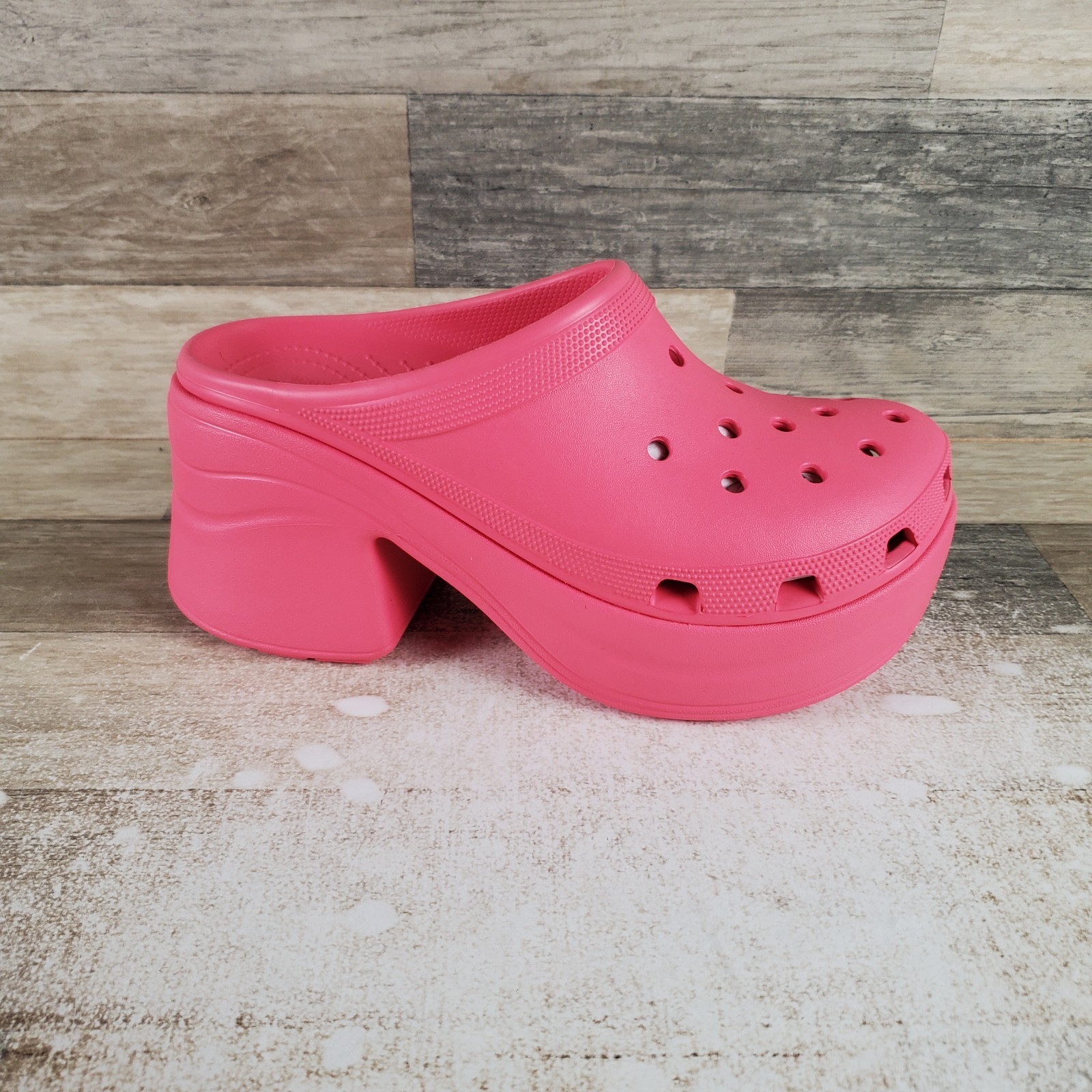 Crocs Siren Clogs Sz 11 Hyper Pink Rubber Platform Slip On Block Heel