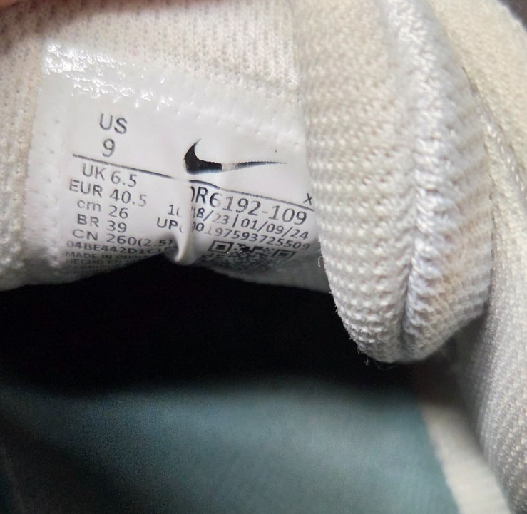 Nike Court Air Zoom Vapor Pro 2 Womens 9 White Pink Green Lace Up Tennis Shoes