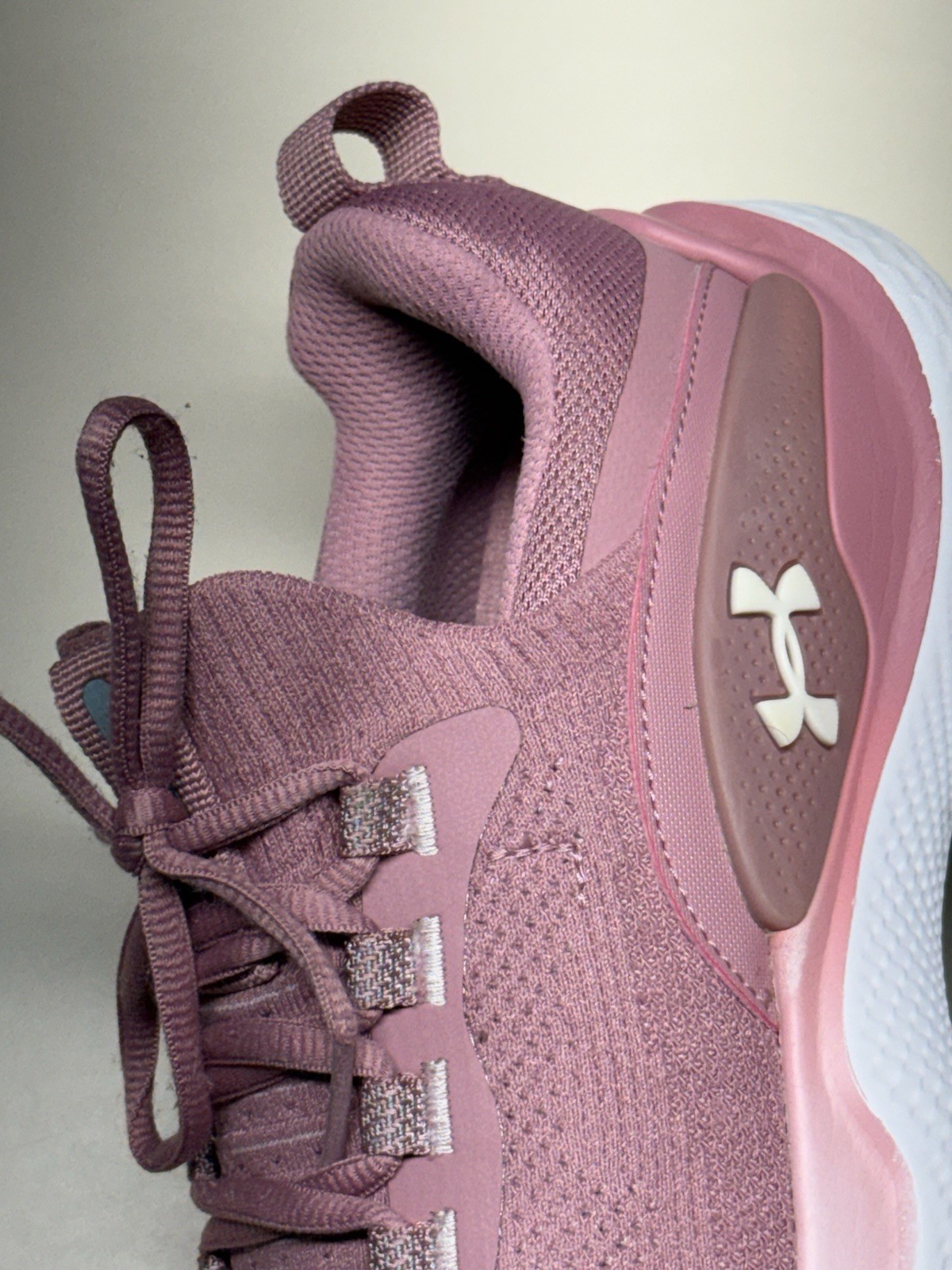 Under Armour Flow Dynamic «Pink Elixir/White» Sneakers 3026107-600