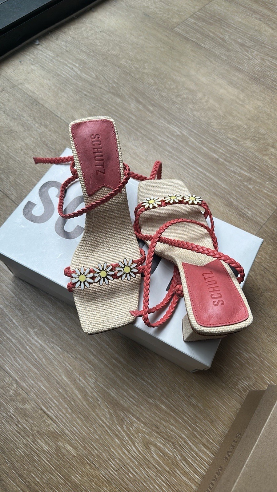 Coral Braided Strap Daisy Flower Heel NWT