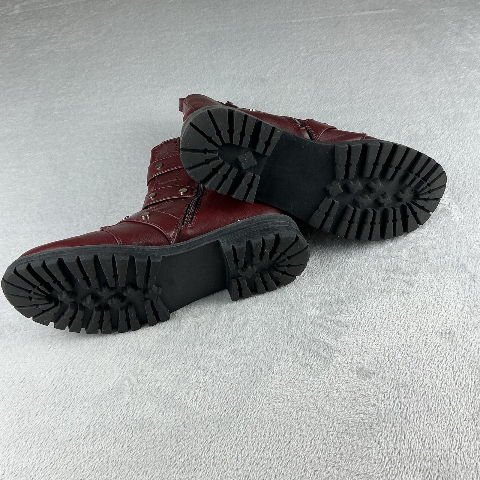 So Wine Red Zipper Faux Leather Combat Boots with Straps Womens Size 9.5 Med.