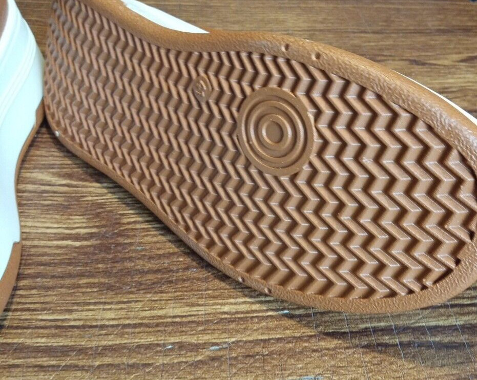 Women Shoes Platform 2.5″ Brown Faux Leather 9.5US/41EU NWOT
