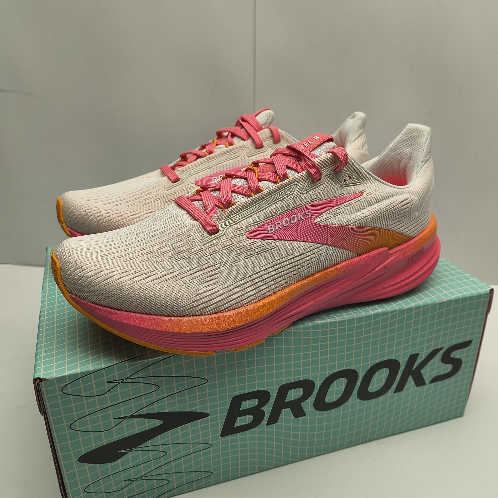 Brooks Revel 8 ‘Empower Her’ Running Walking Athletic Shoes Women’s Size 8M