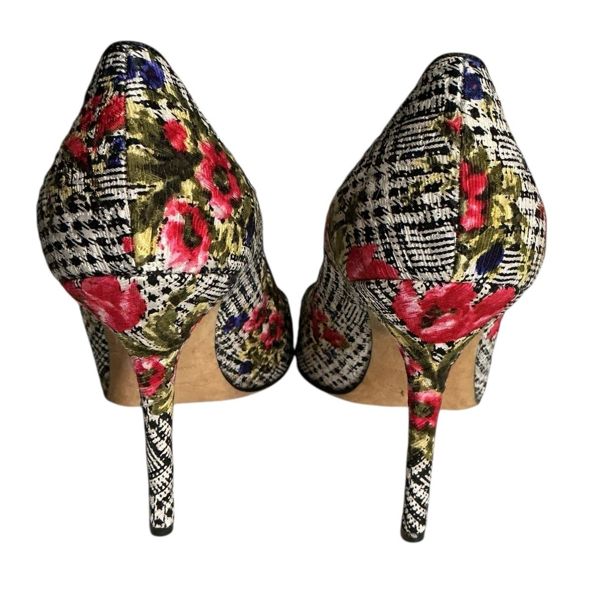 Oscar de la Renta Floral Fabric Pointed Toe Pumps Womens IT 40 Made Italy