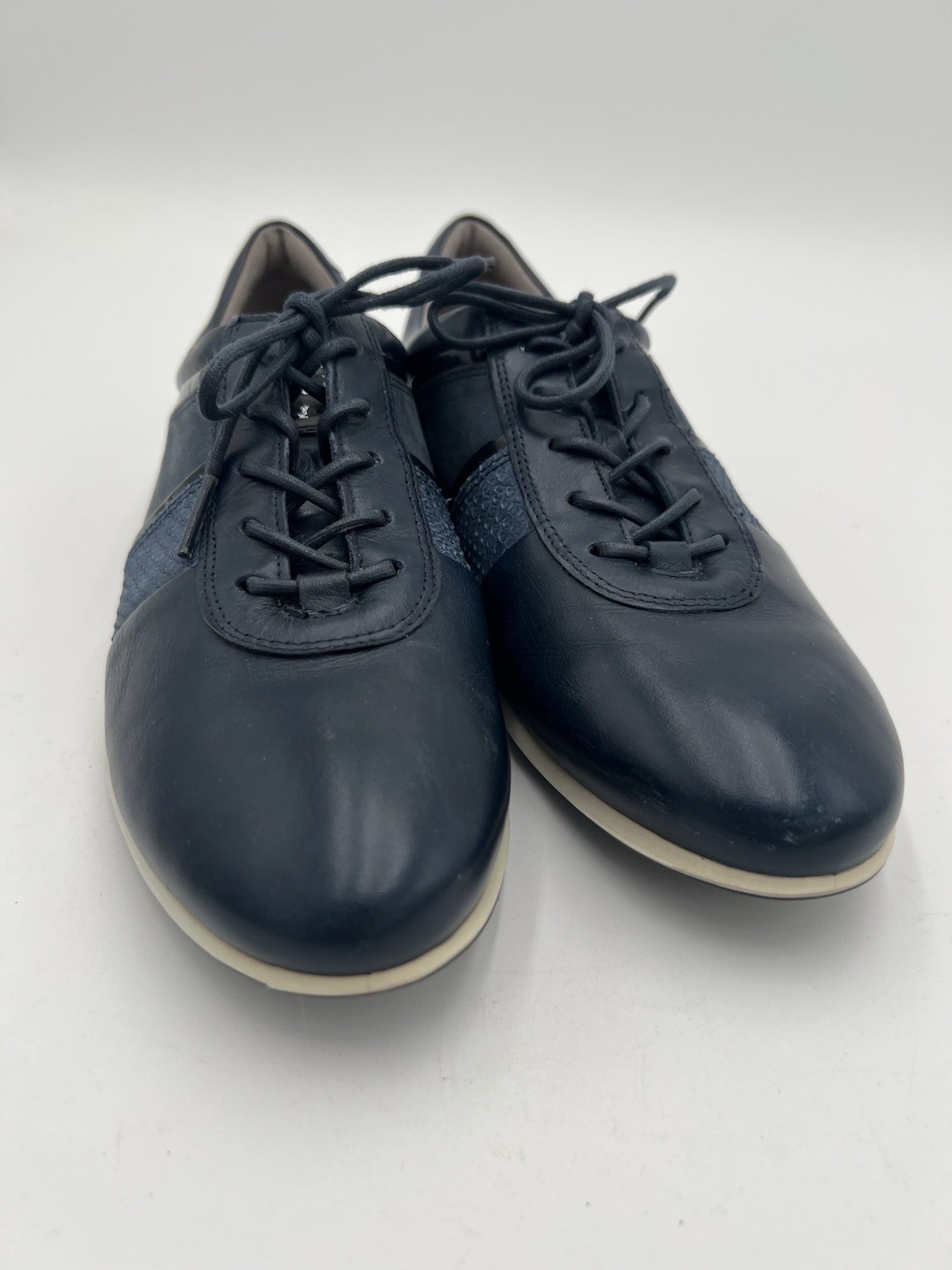 Ecco Touch Navy Leather Sneakers Women 40 US 9-9.5 Lace Up Comfort Walking Shoes