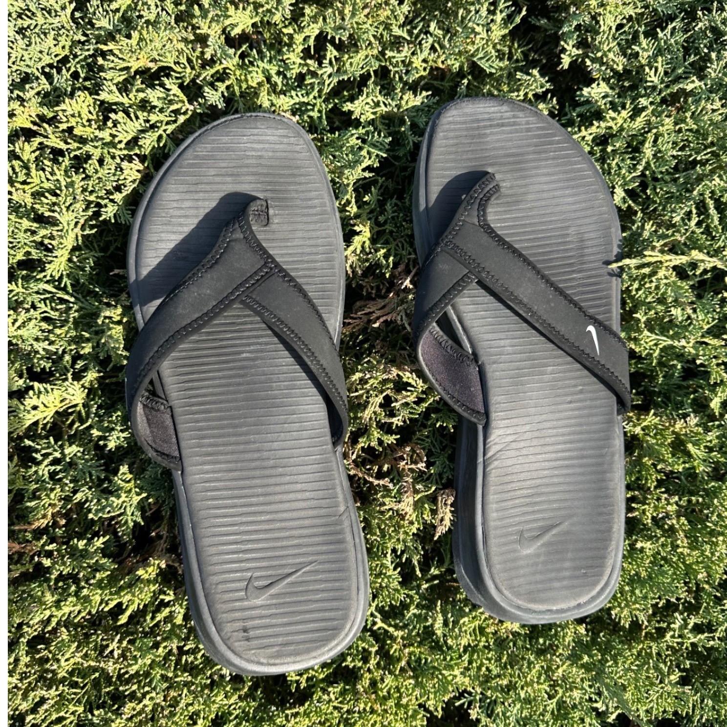 Nike Ultra Celso Girl Thong Sandals Size 8 Black Flip Flop Shoes