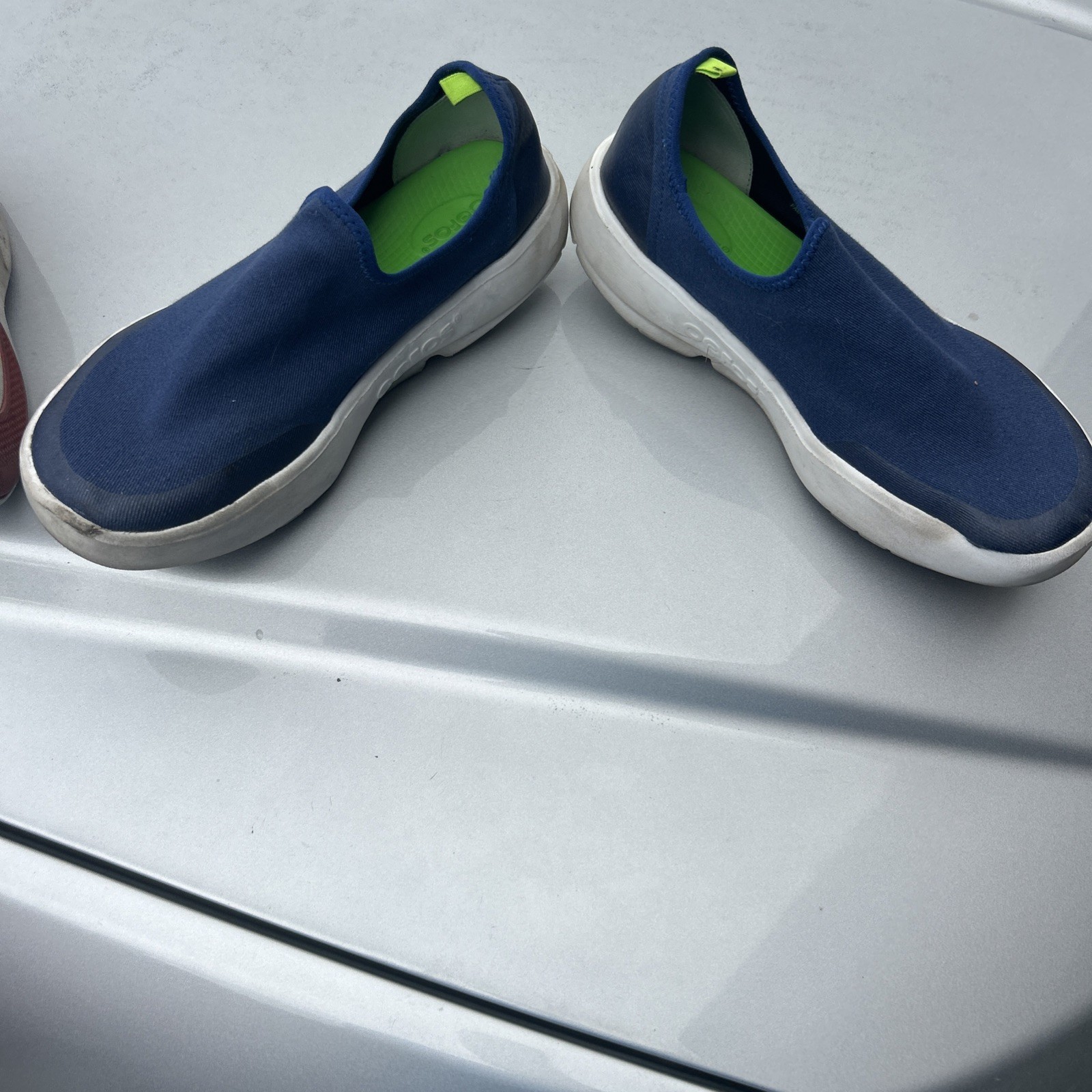 OOFOS Oomg Eezee Low Recovery Comfort Blue Shoes Women’s Size 9.5 Sneakers