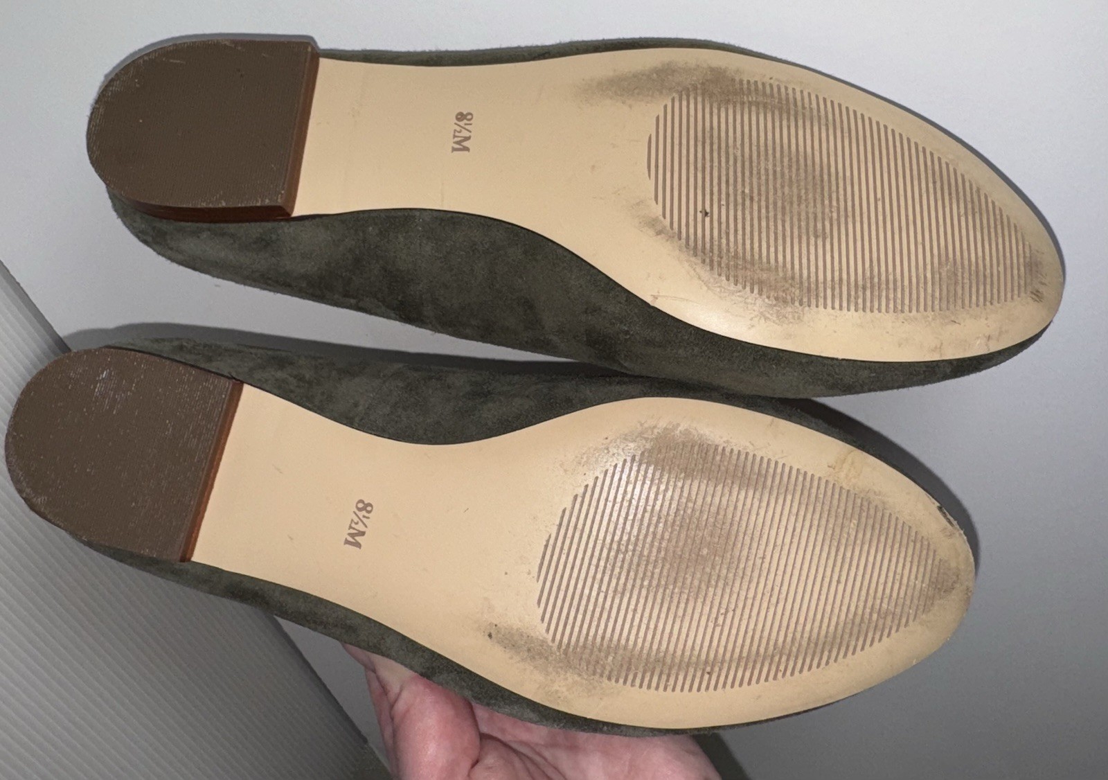 Talbot’s Ryan Embroidered Olive Green Suede Beagle Loafers 8.5 M