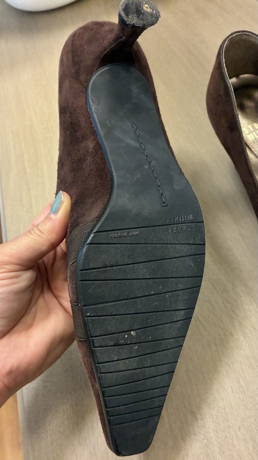 Stuart Weitzman Women’s Brown Suede Pumps 8B non slip