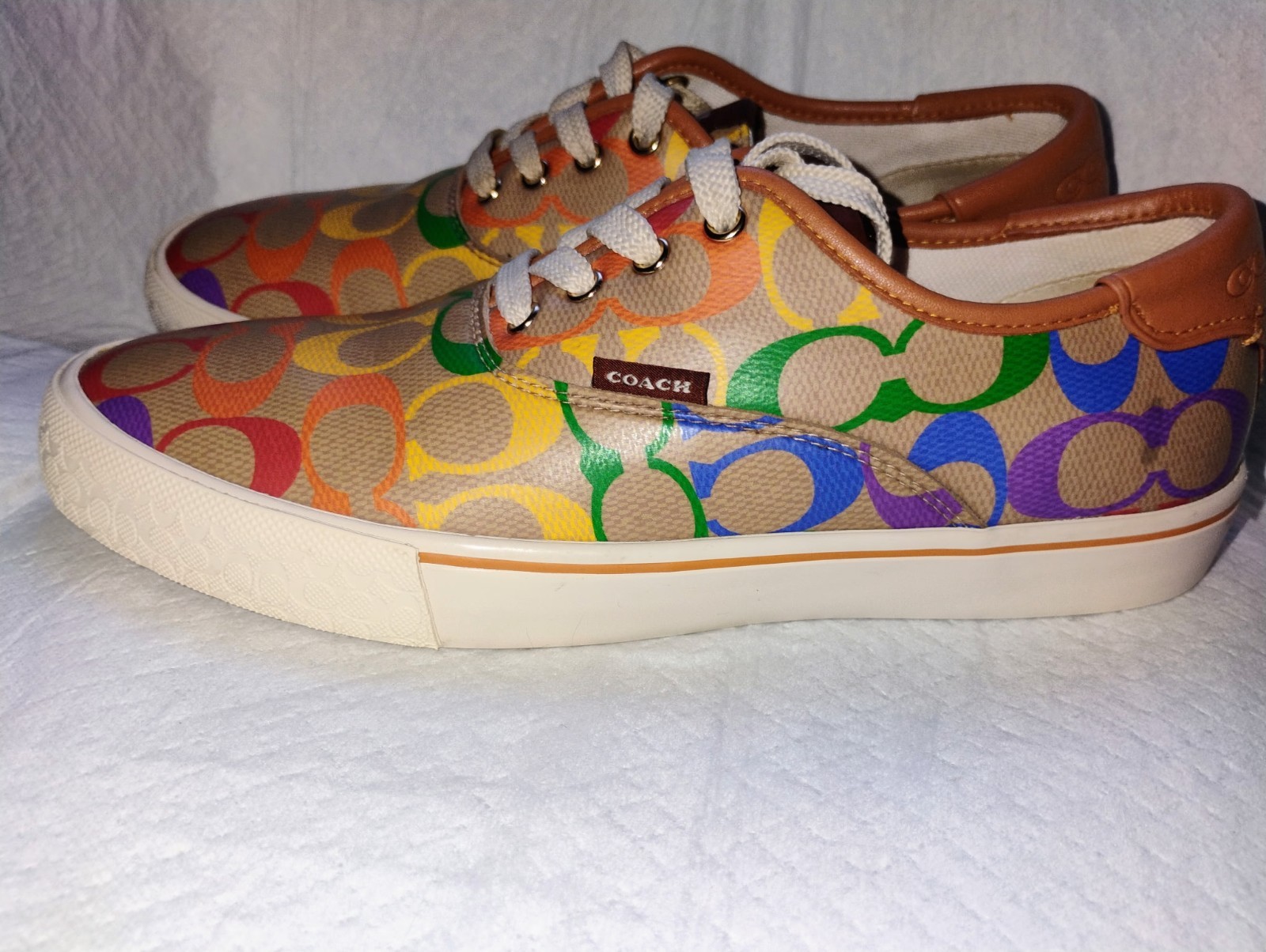Coach Women’s Leather Multicolor/Beige Signature Logo Low Top Lace-Up Sneakers