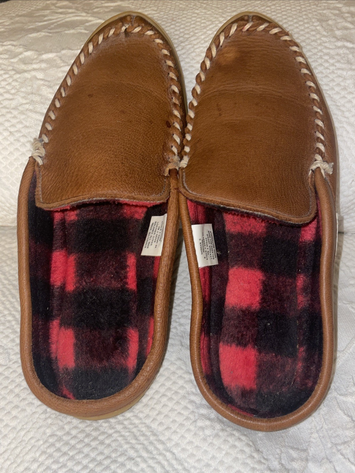 LL Bean Women’s Slippers 8M Brown Leather Buffalo Plaid Fleece Lined Slip On
