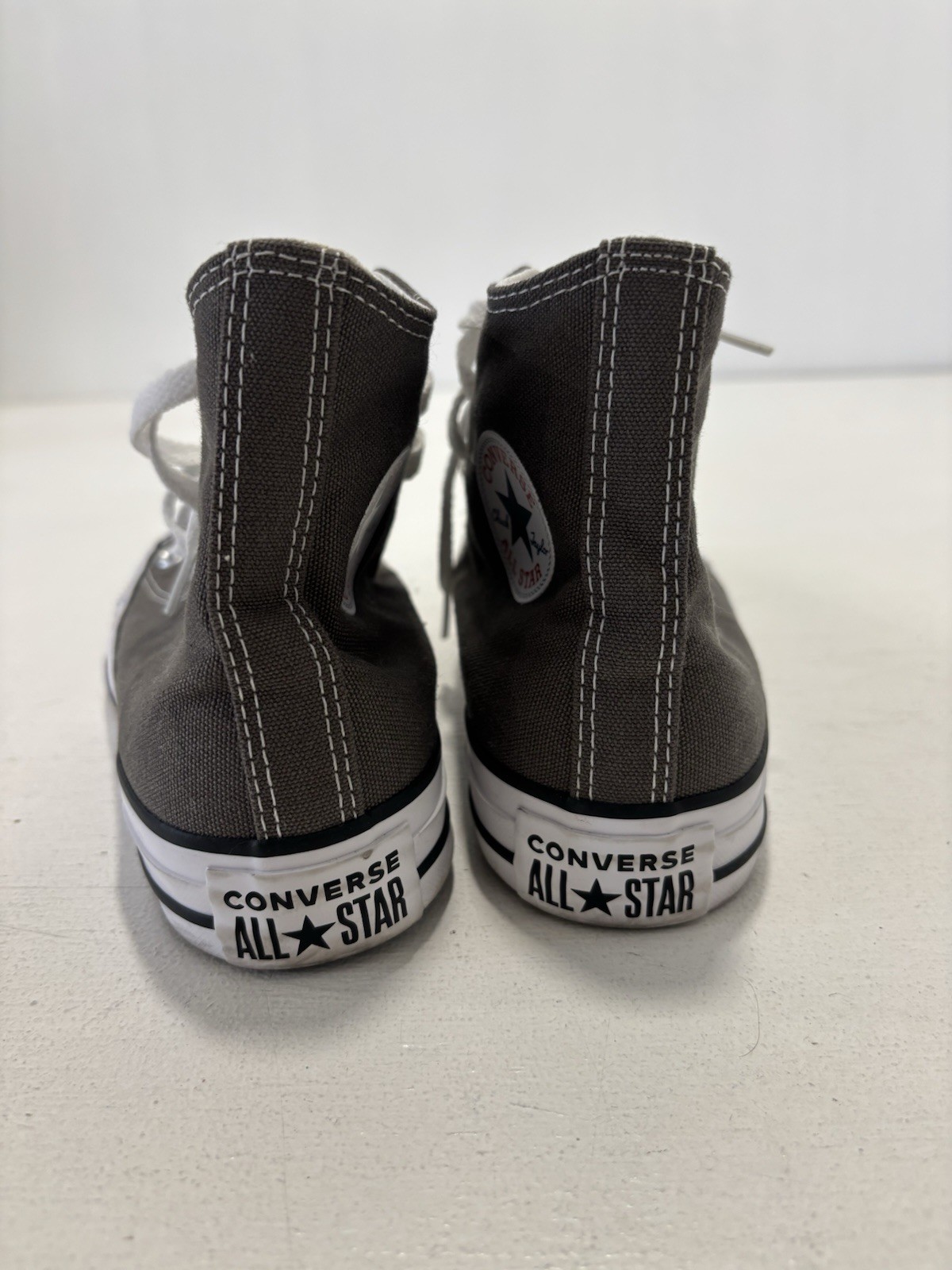 Converse All-Star Chuck Taylor High Tops Size Men 4 Women 6 Gray Canvas