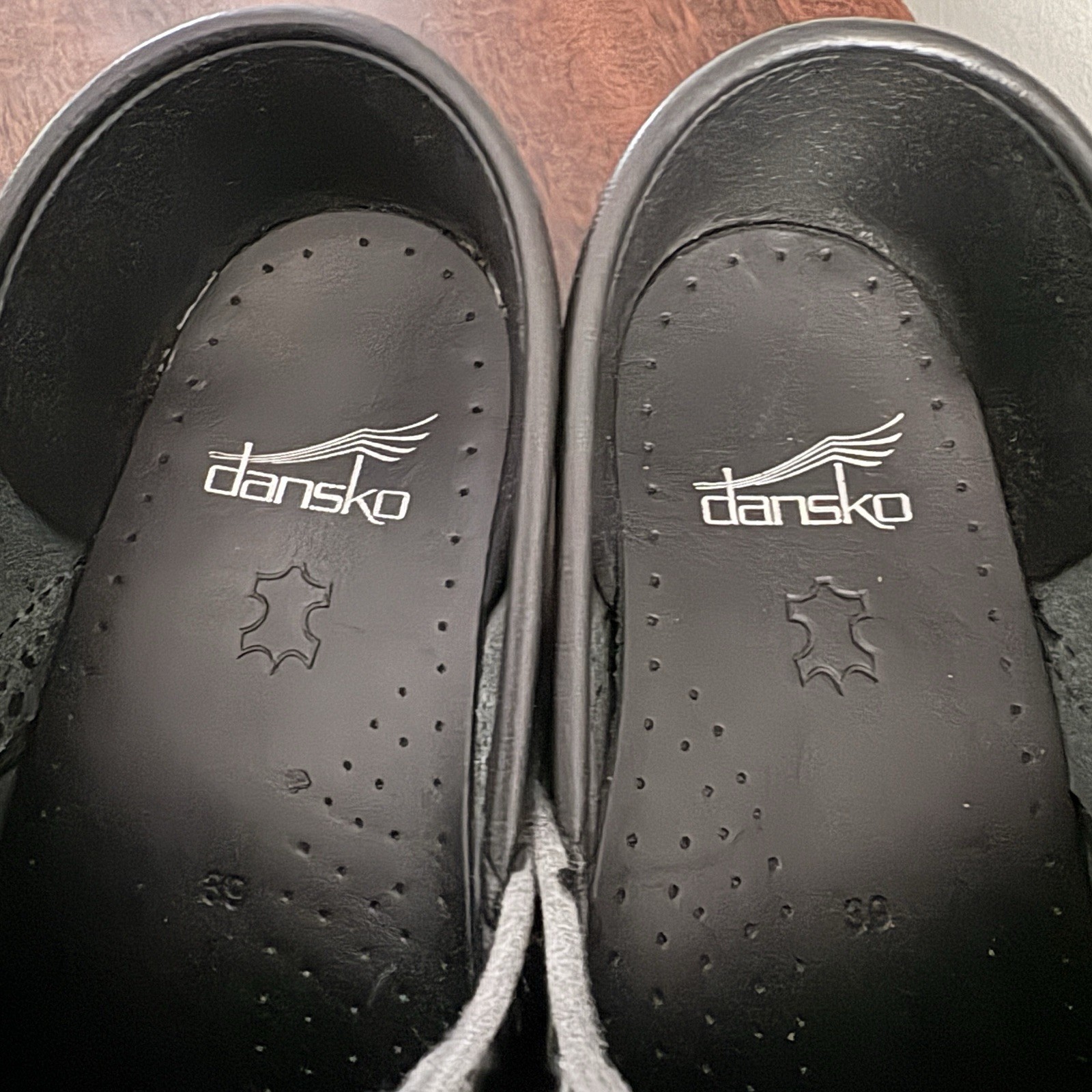 Dansko Professional Clogs Pewter Mosaic Tile Size 39/US 8.5 Nurse Chef Teacher