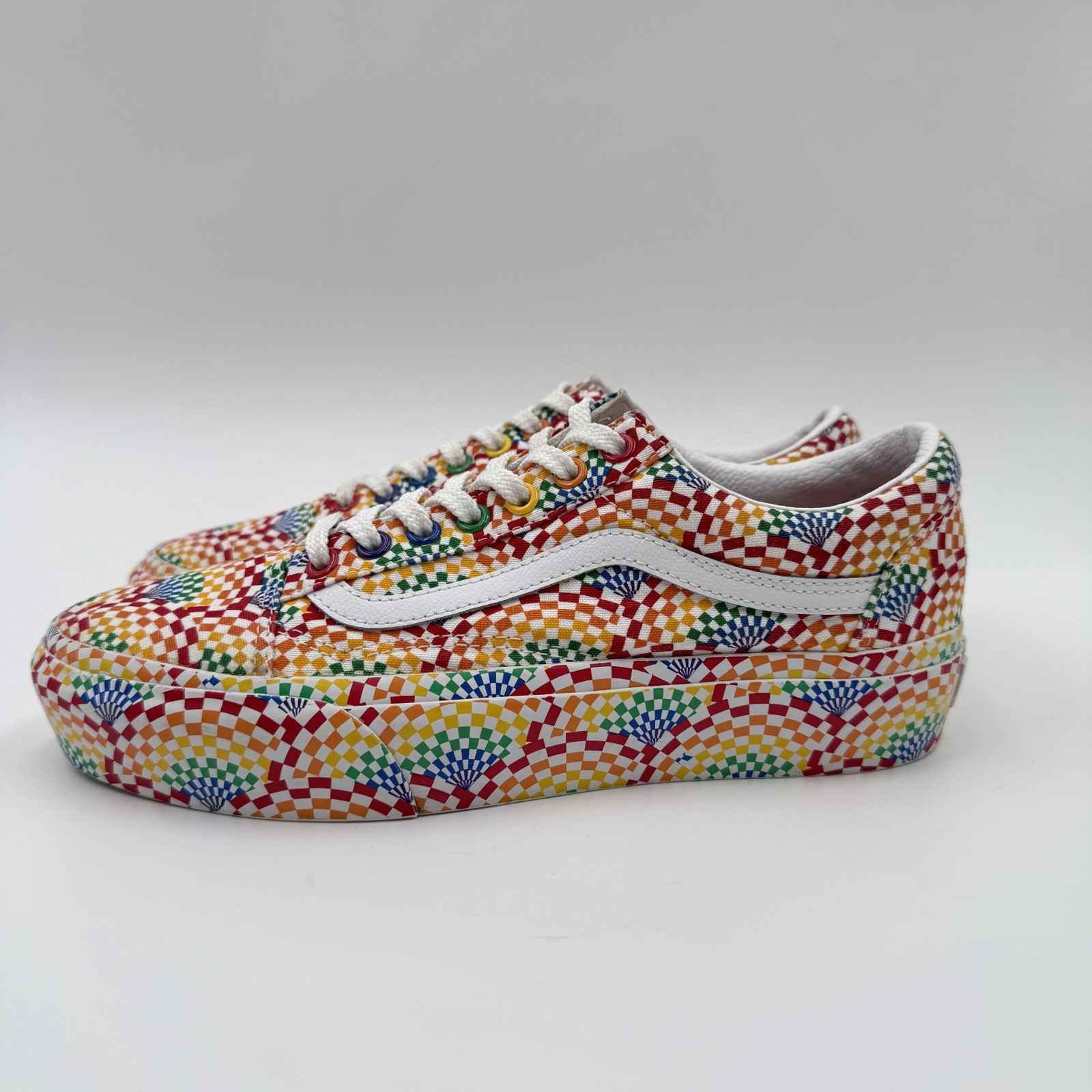 Vans Old Skool Platform Sneakers Women 9 Pride Rainbow Checkerboard Shoes
