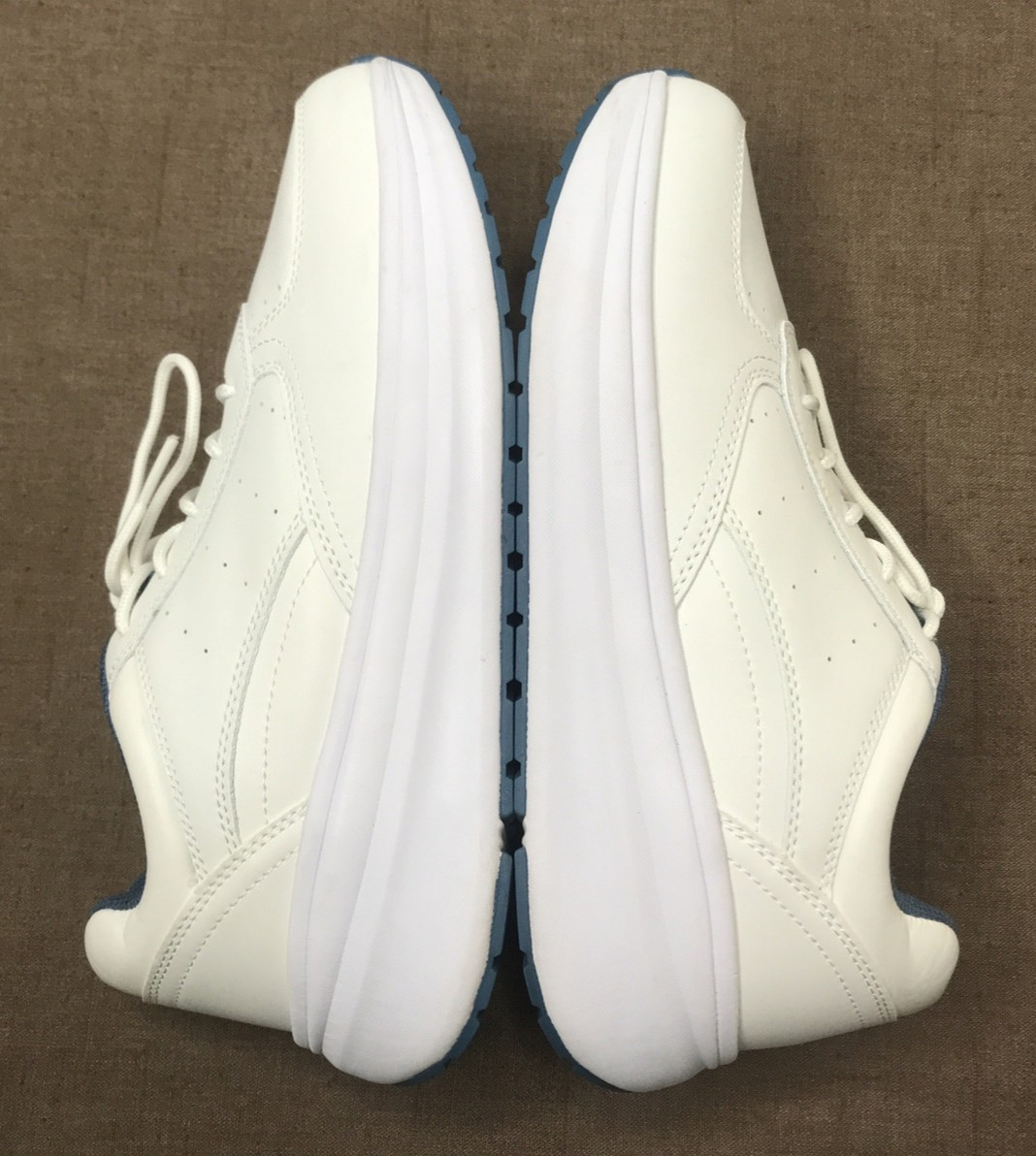 *See Description Propet Ultima Women’s Walking Sneakers Size 10M White Leather