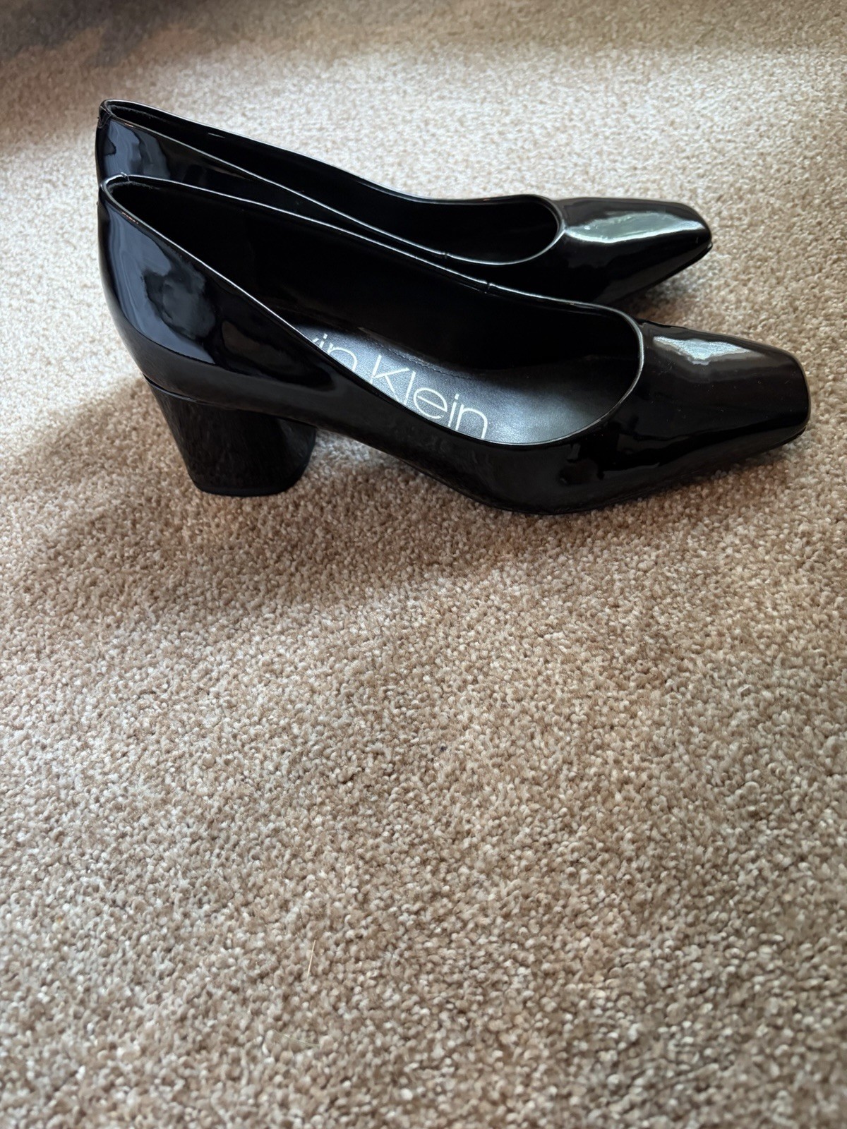 Calvin Klein Women’s Black Patent Leather Block Heel Pumps Square Toe Size 7M