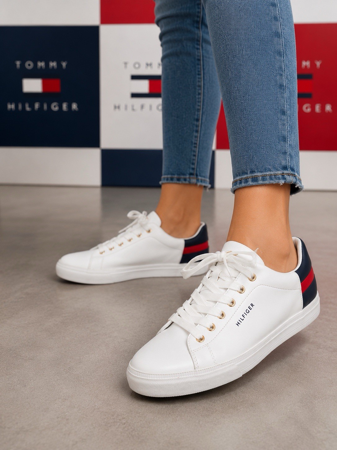 Tommy Hilfiger Women’s White Low Top Sneakers – Classic Lace Up Casual , Size 9