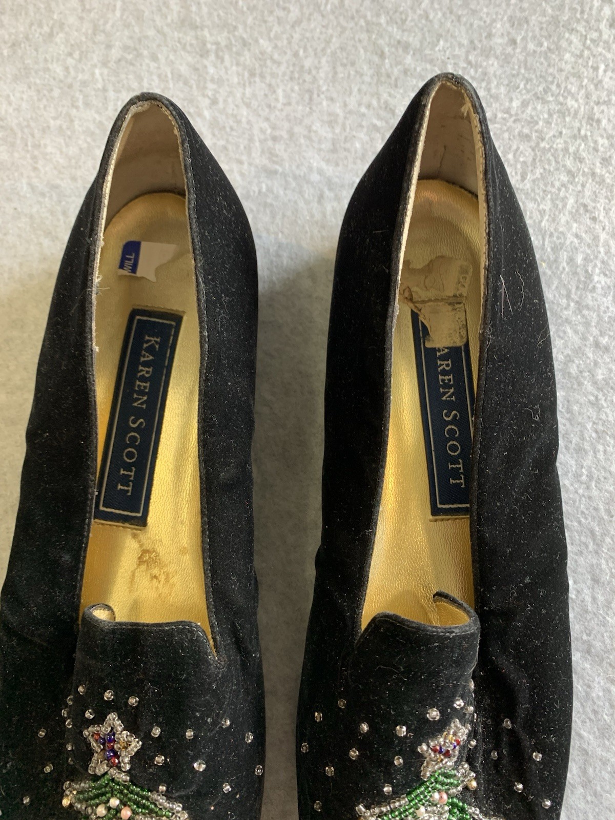 Karen Scott Women’s Black Faux Suede Slip-On Flats Beaded Christmas Tree US 9