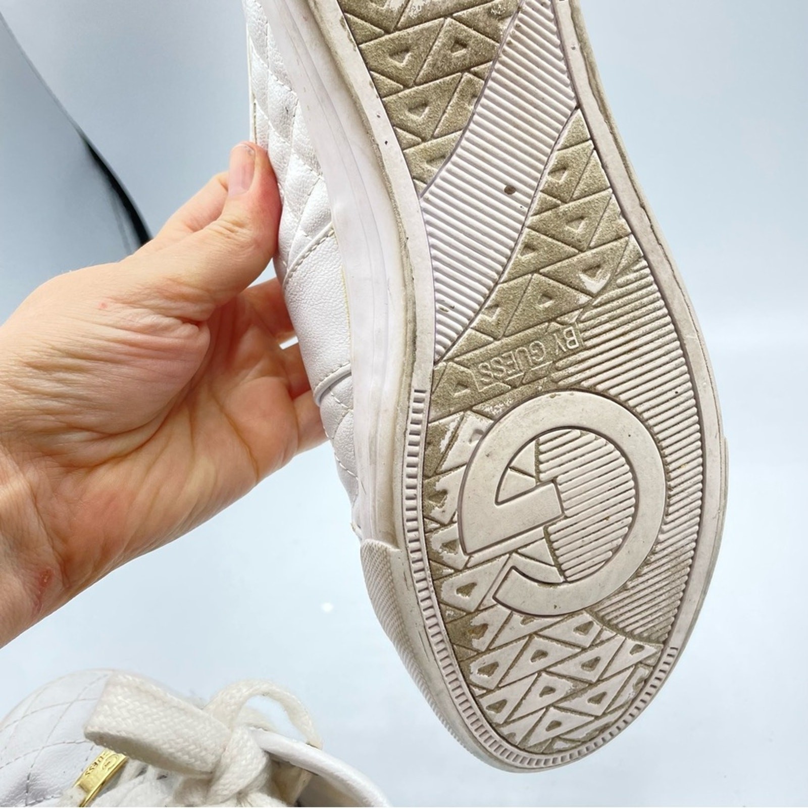 G By Guess White Faux Leather Quilted Lace Up Sneakers Womens 8