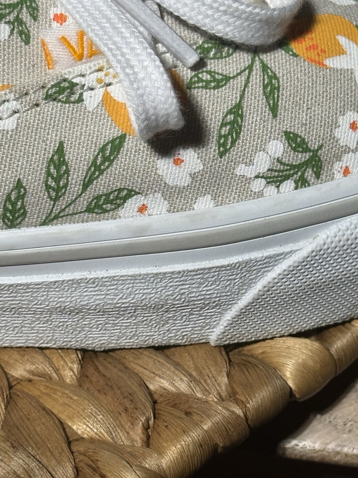 VANS Doheny Era Orange citrus floral low top sneakers womens size 9 canvas shoes