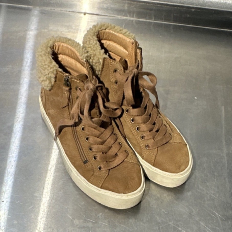 UGG Brown High Top Fur Trim Shearling Lace Up Sneakers Logo Zipper 1110708