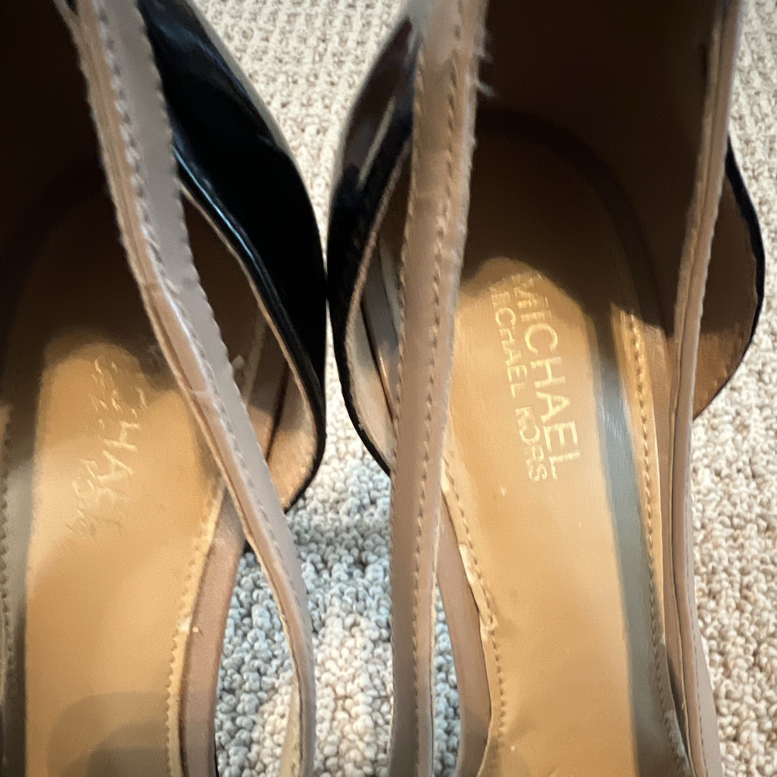 MICHAEL Michael Kors Beige/Black Pointed Toe Stiletto Leather Pumps 6M