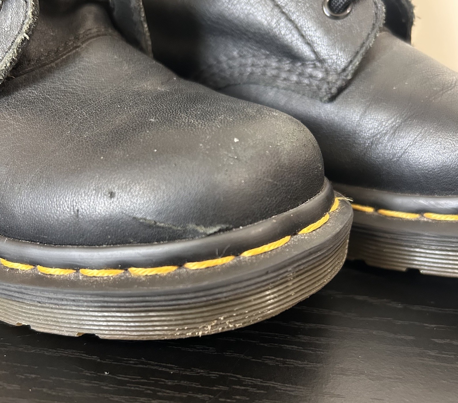 Dr. Martens Pascal 1460 Virginia Leather Boots for Women, Size US 6 Black