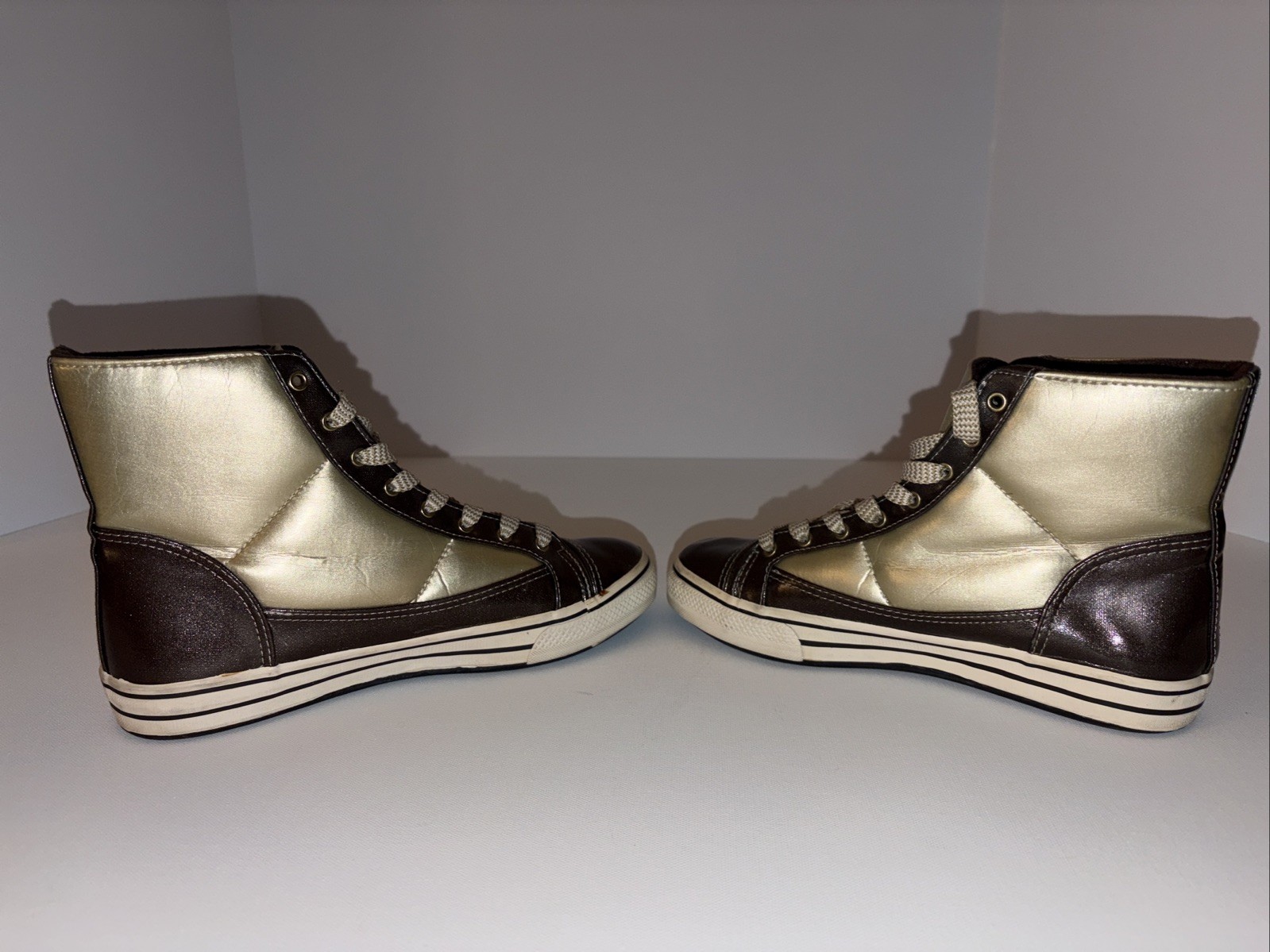 RARE VINTAGE ROCAWEAR «MIXER» WOMANS SZ L8 R7 HIGH TOP SNEAKERS