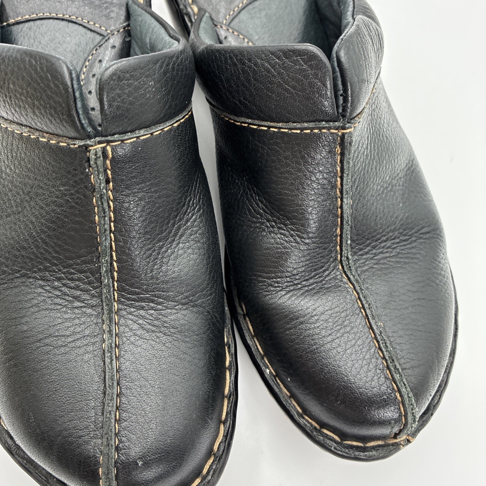 Born Womens Black Leather Clogs Mules W31402 Opanka Stitched Shoes Size 7/38