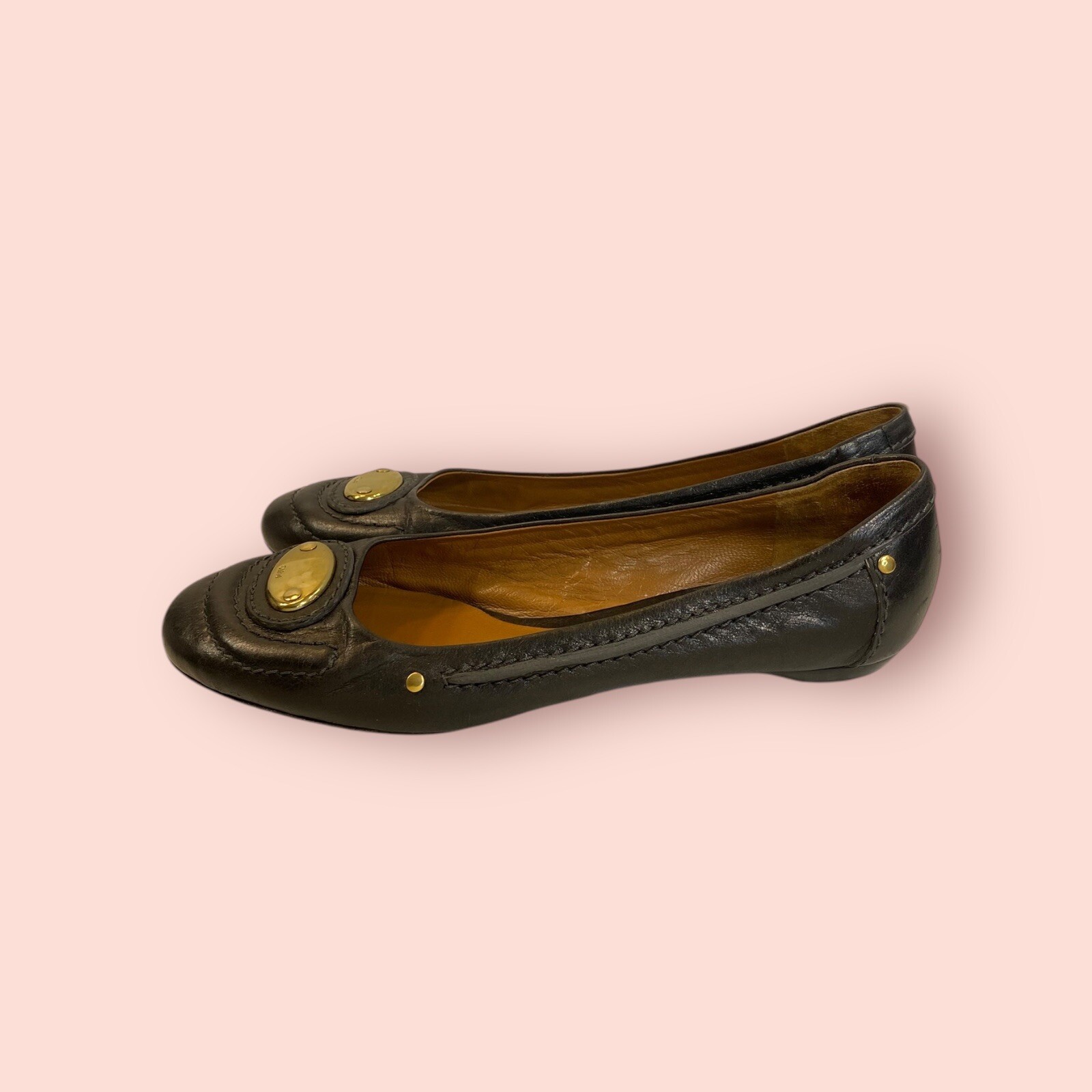 CHLOE Black Luxury Designer Leather Flats Metal Logo Accents Made In Italy 39