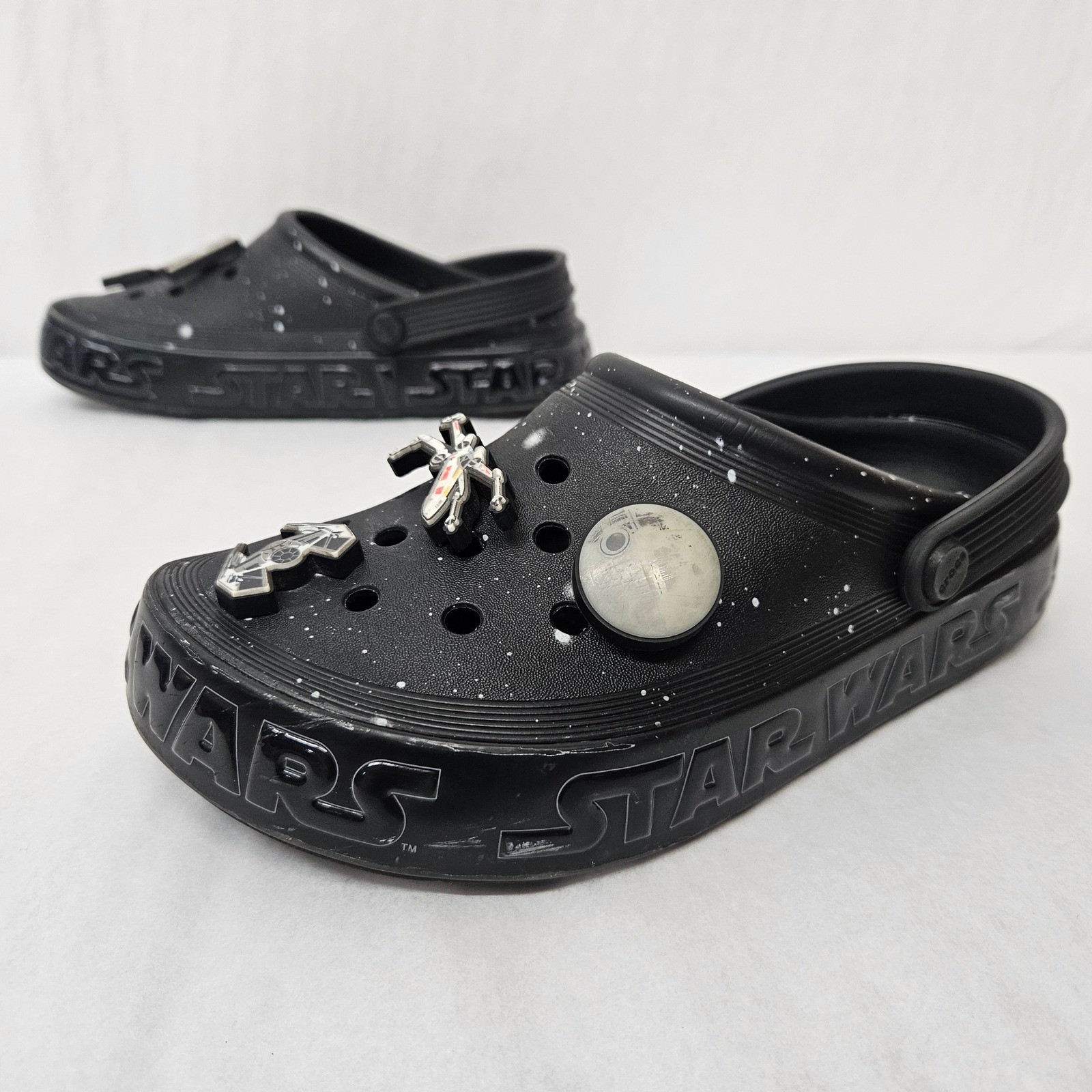Crocs Star Wars Galaxy Off Court Clog 209904-001 Black Women’s Size 6