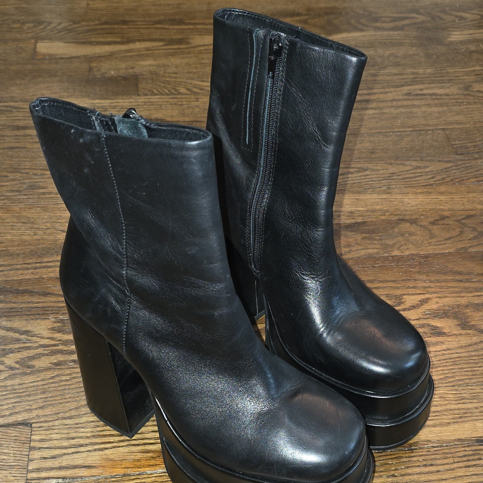 Women’s Black Leather Platform Ankle Boots Block Heel Side Zip Round Toe