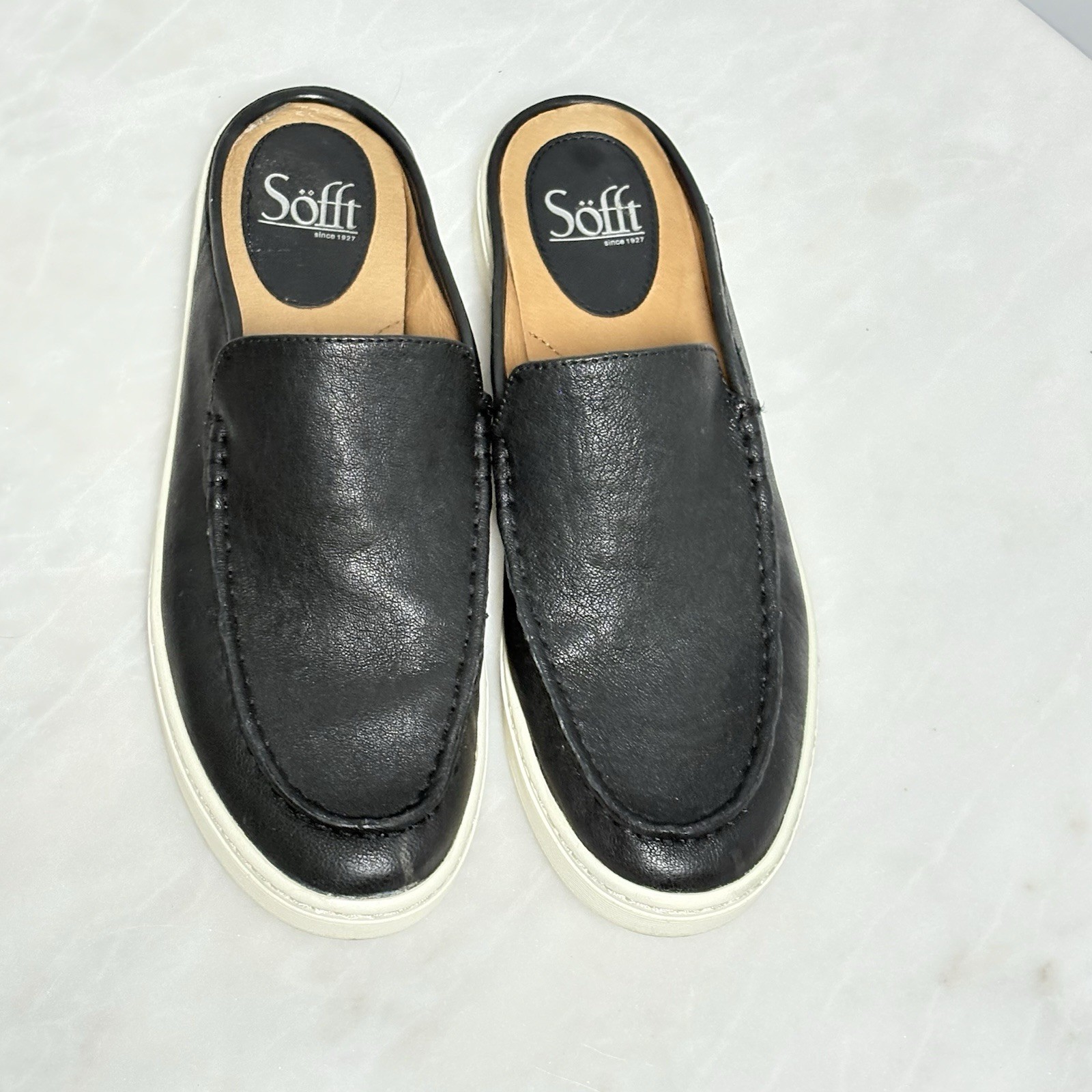 Sofft Shoes Womens 8.5 Somers Moc Toe Mules Flats Slip On Black Leather Casual