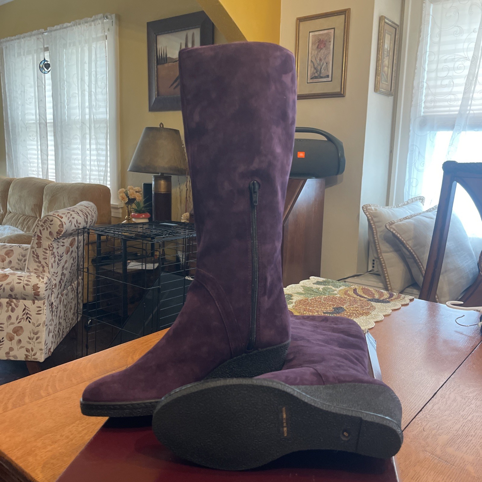 Amalfi by Rangoni Italian Cashmere Molly Viola 8 Ships FREE. NEW!